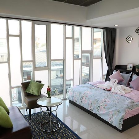 Close Maya Nimman 5Bedroom Villa Chiang Mai Exteriör bild
